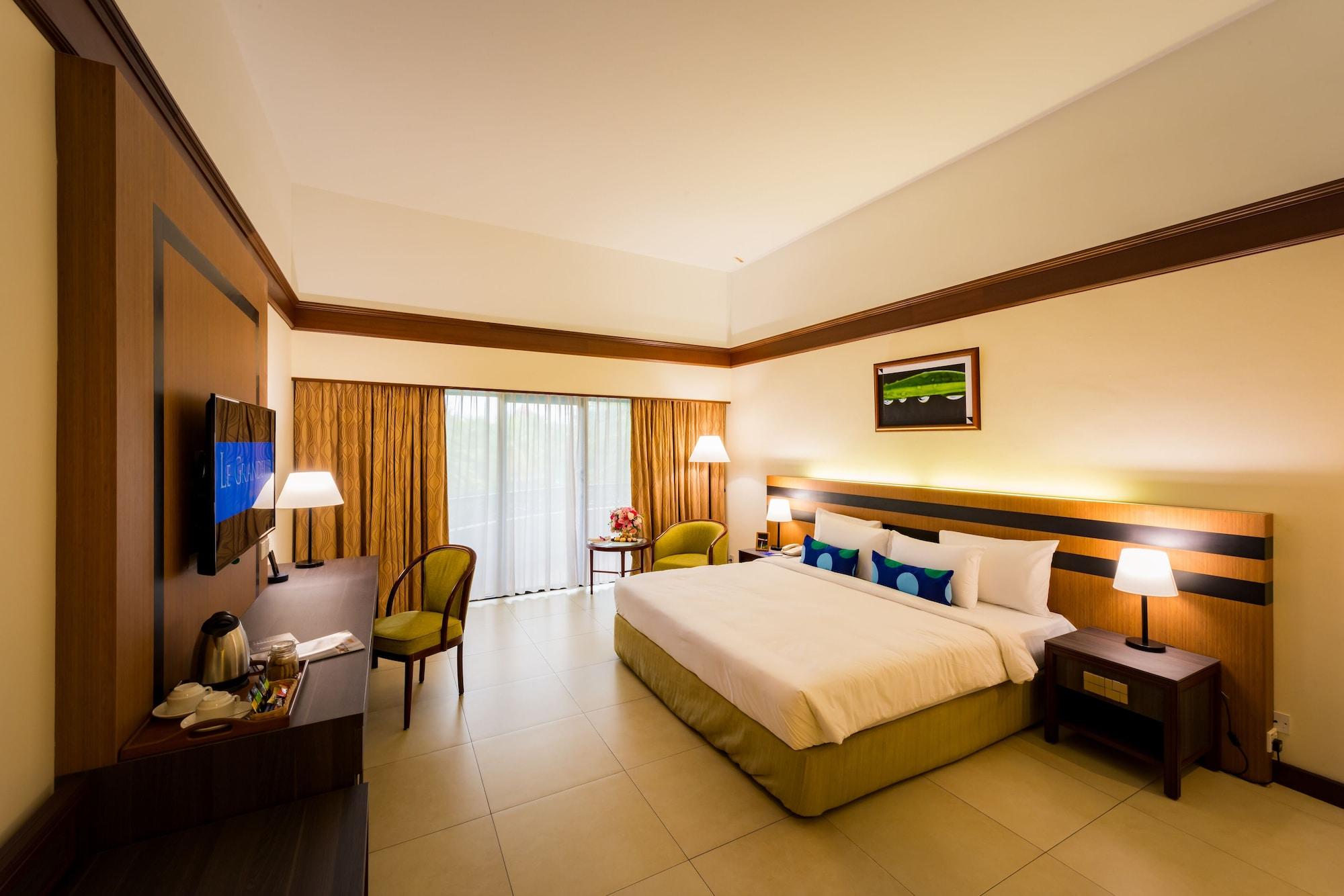 Le Grandeur Palm Resort Johor Kulai Buitenkant foto
