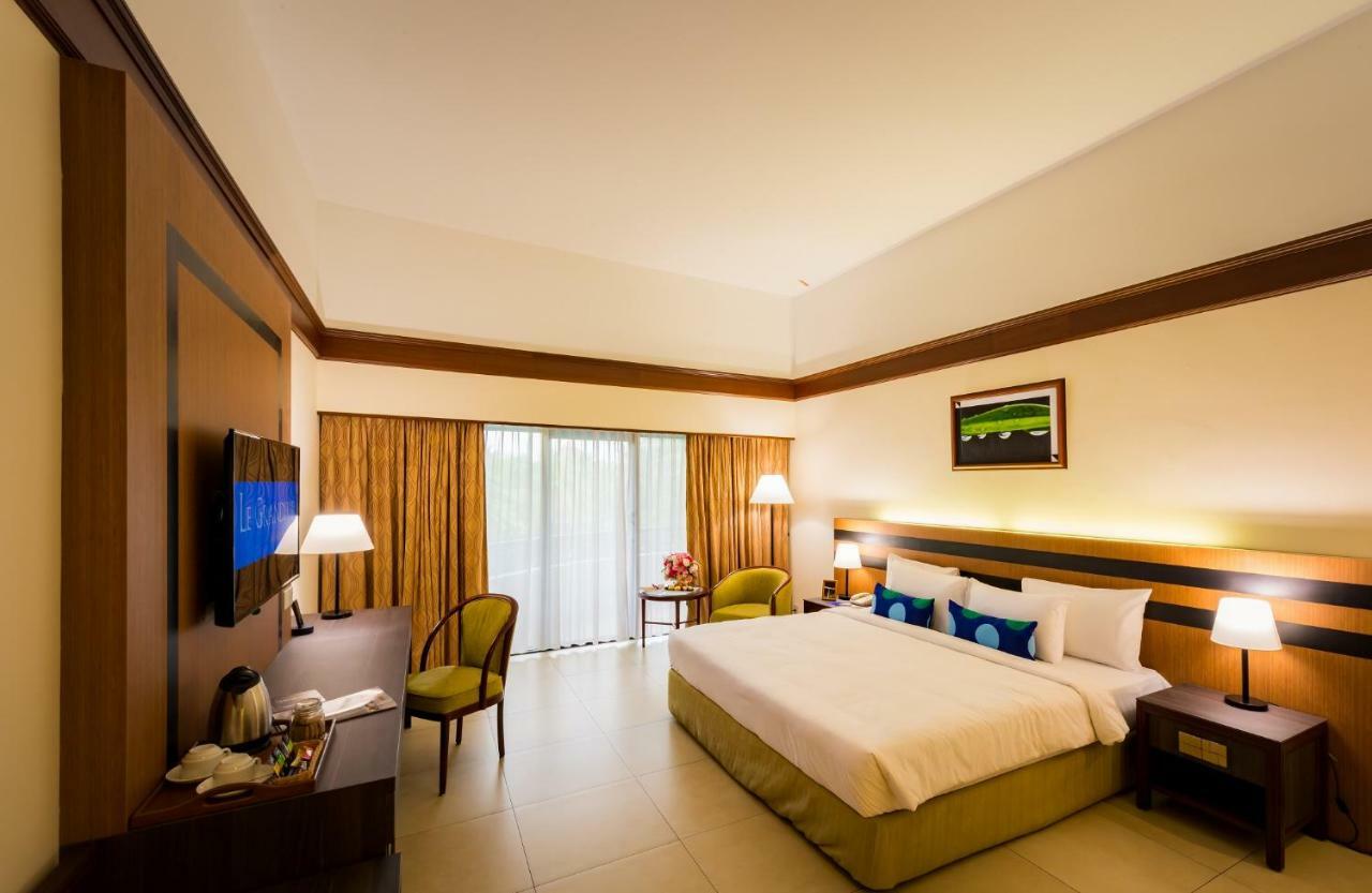 Le Grandeur Palm Resort Johor Kulai Buitenkant foto